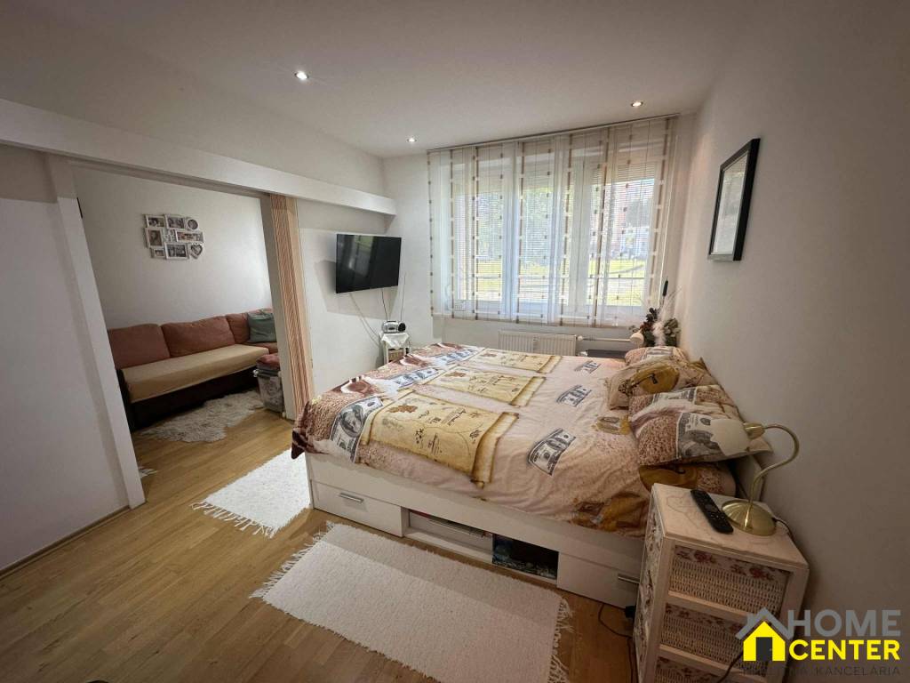 PREDAJ : 2,5 izbový tehlový byt, ul. Železničná, Komárno - 6