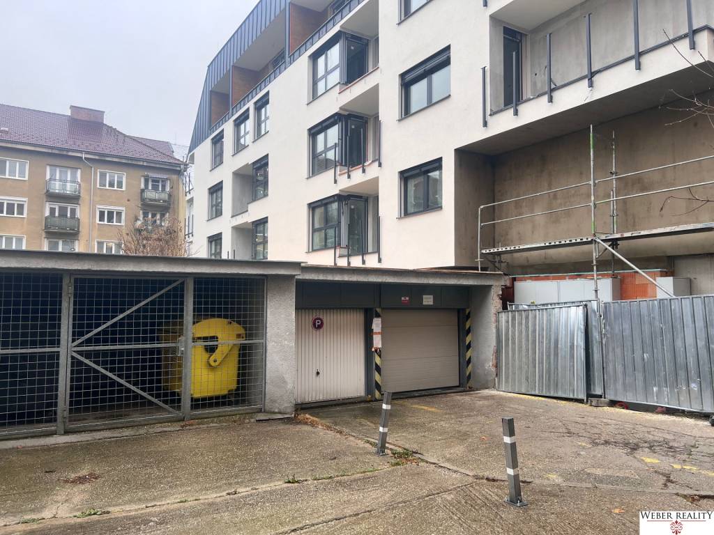 Garaz na Nivách (Liptovská ul.), vstup na ďiaľkové ovl.cena - 6