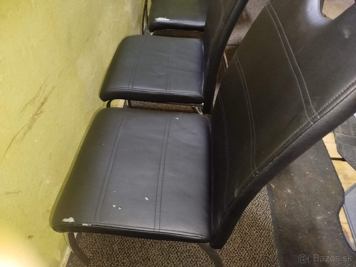 Jedálenské stoličky 4 ks predám. - 6