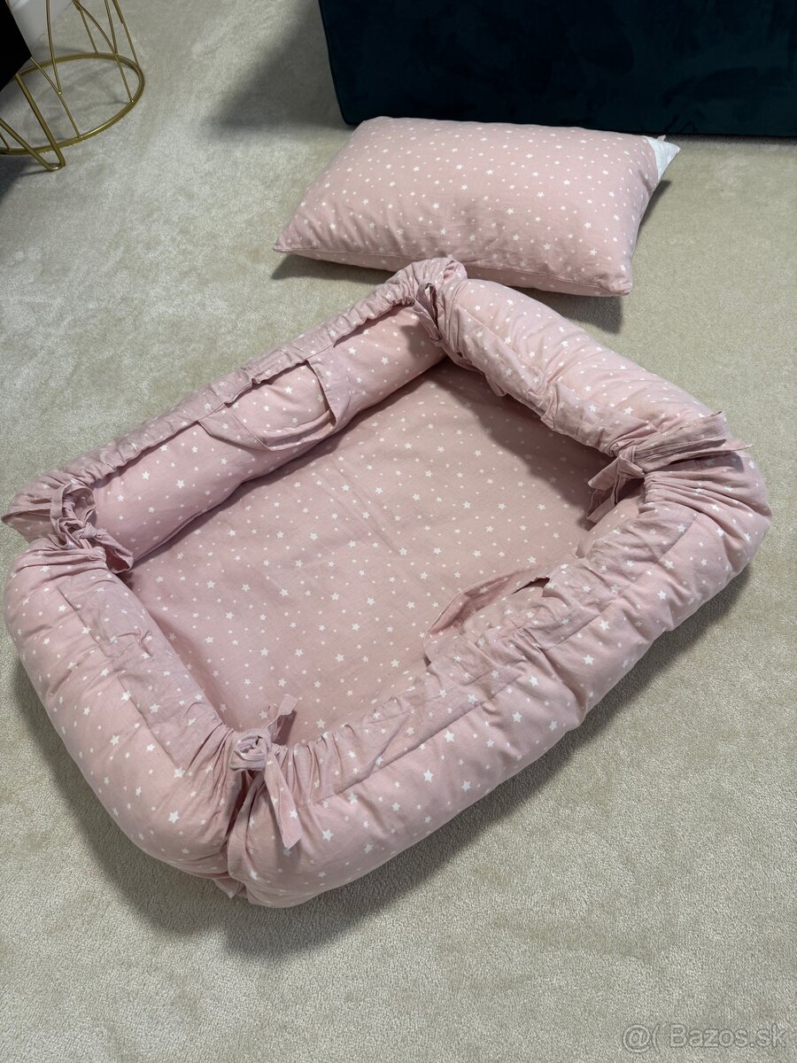 Hniezdo a vankus Eva Kiedronova - 6