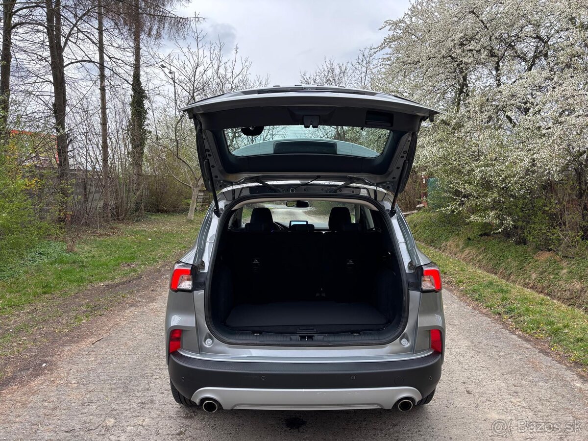 Ford Kuga 1.5 TDCi EcoBlue 120k Titanium X A/T - 6