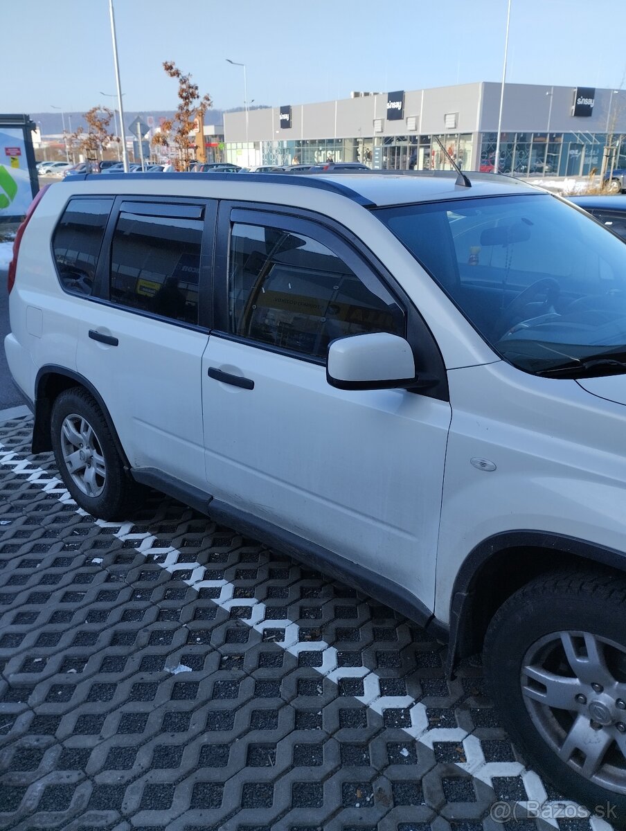 Nissan X-Trail - 6
