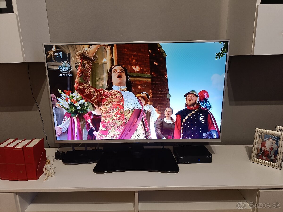 SONY BRAVIA - 6