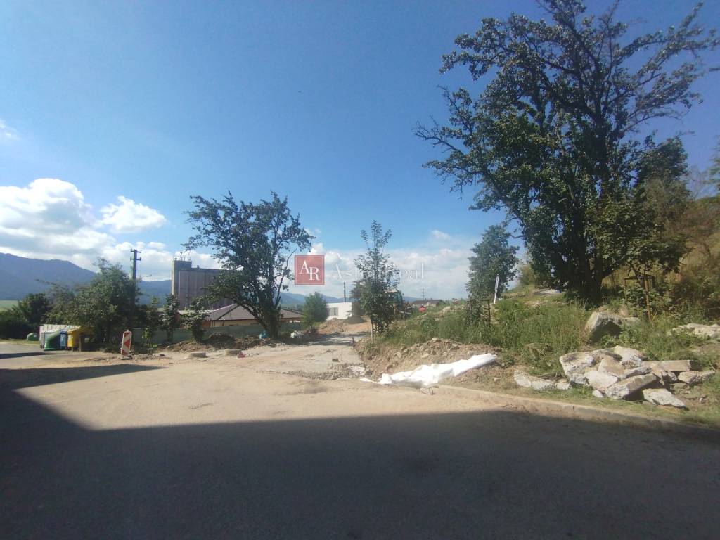 Predaj stavebný pozemok 429 m2, s IS v Litptovskom Mikuláši - 6