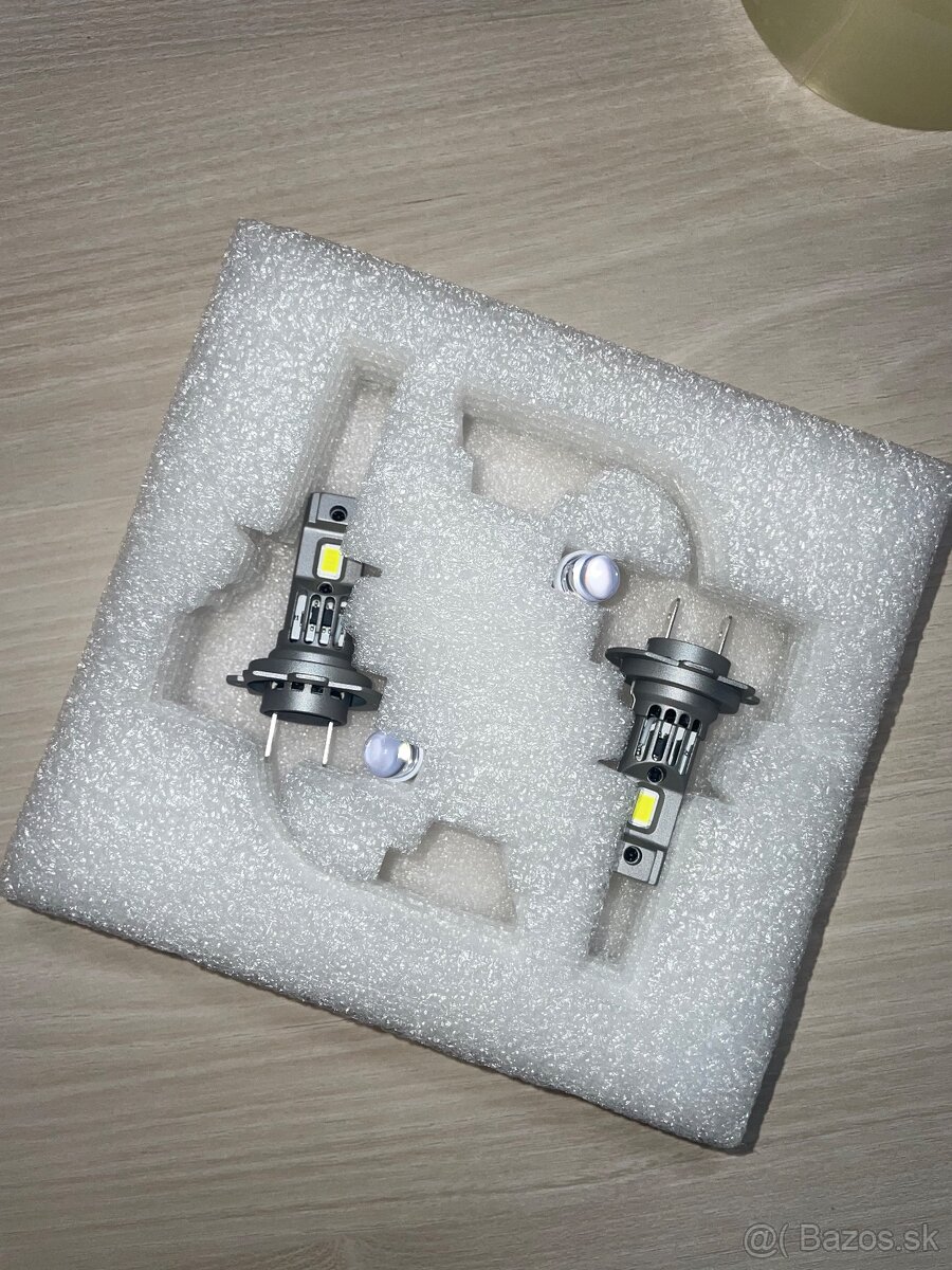 Led žiarovky H1 H3 H4 H7 H8 H15 - 6