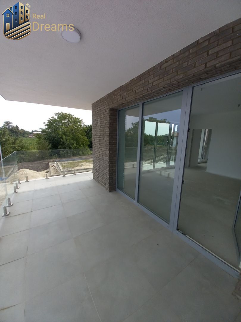 SKOLAUDOVANÉ Novostavba 2,3 izbových bytov a nebytových pri - 6