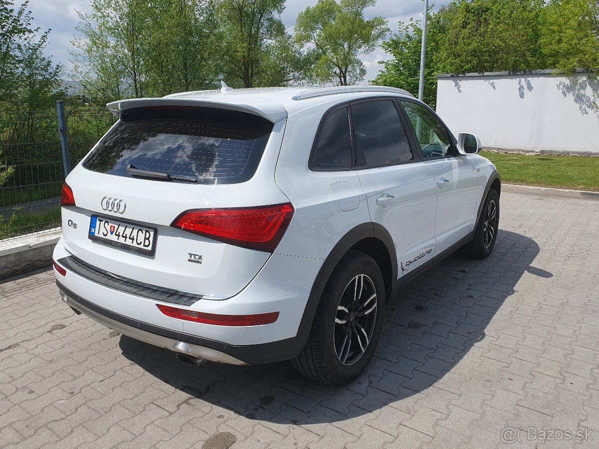 Predám Audi Q5 2,0tdi allroad paket - 6