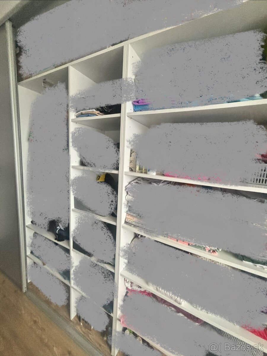 Vstavaná skriňa - 6