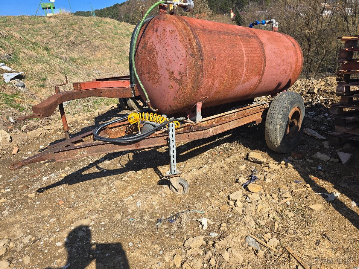 Cisterna na uzitkovu za traktor - 6