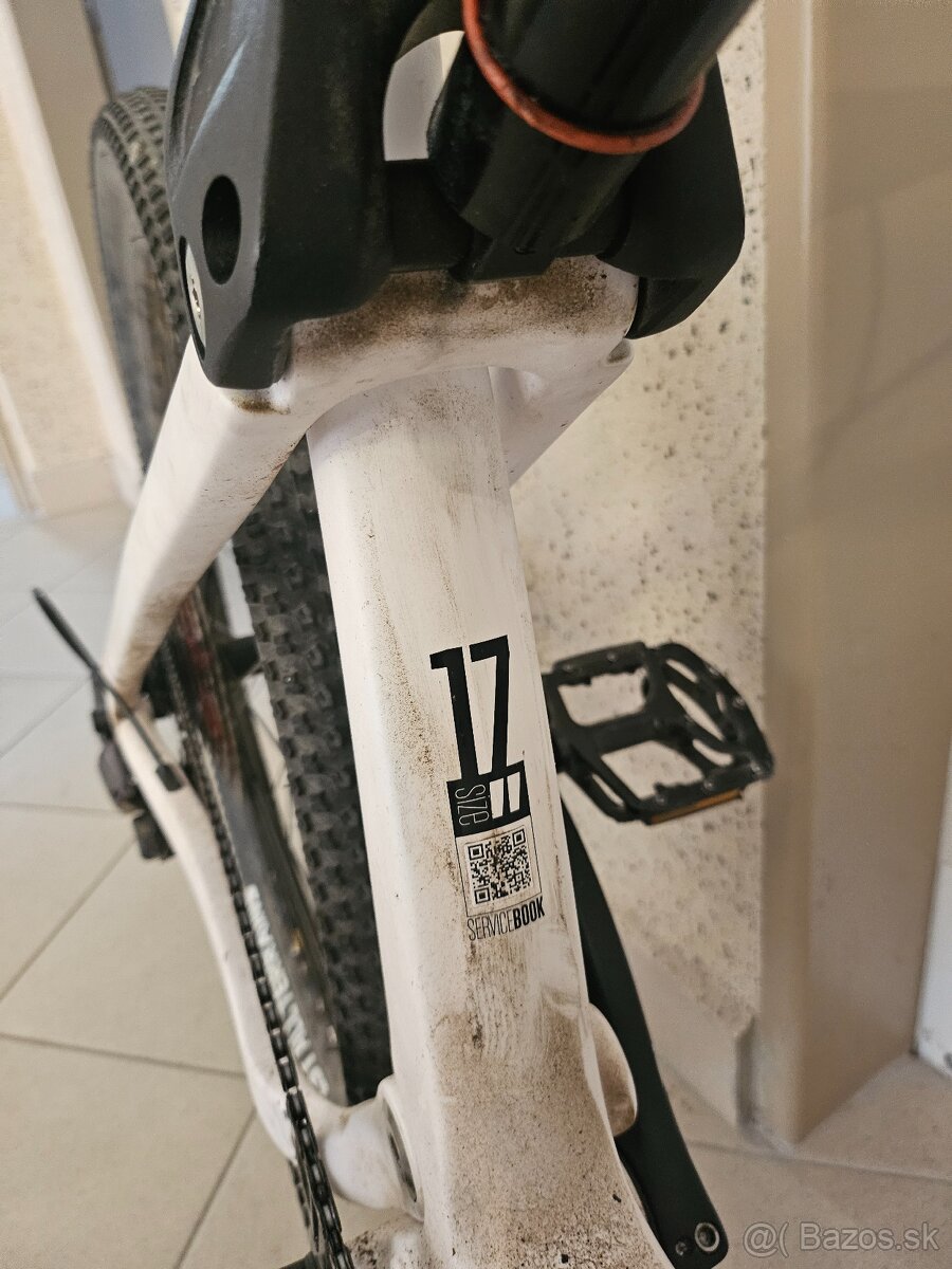 Karbónový bicykel Sava - 6