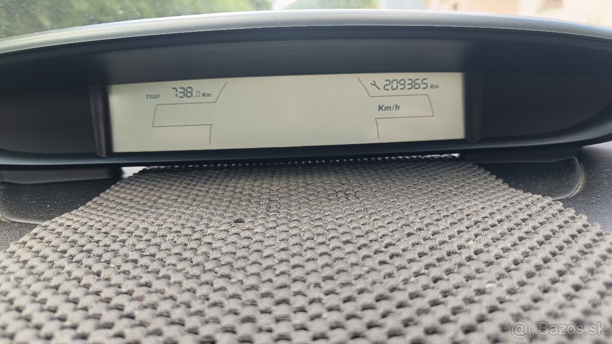 Citroen C4 1.6 - 6