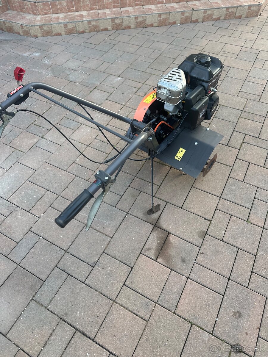 Rotavátor Husqvarna - 6