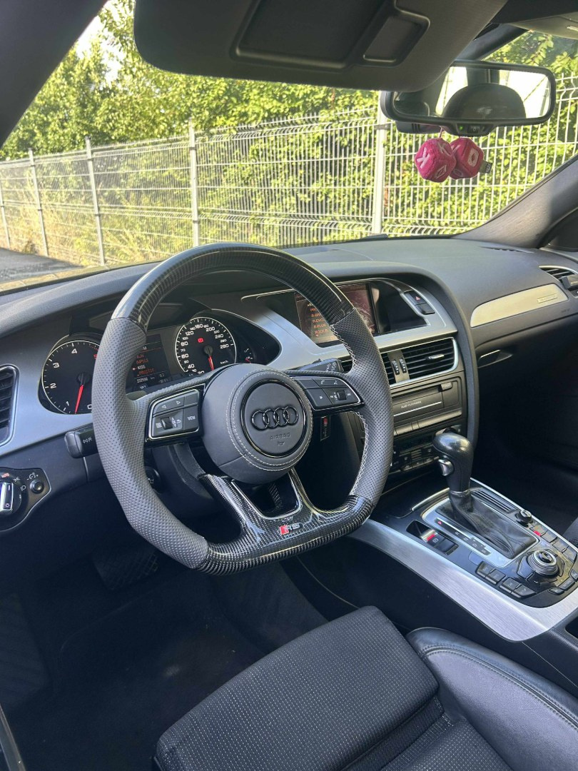 AUDI KARBON ŠPORTOVÝ ZKOSENY VOLANT - 6