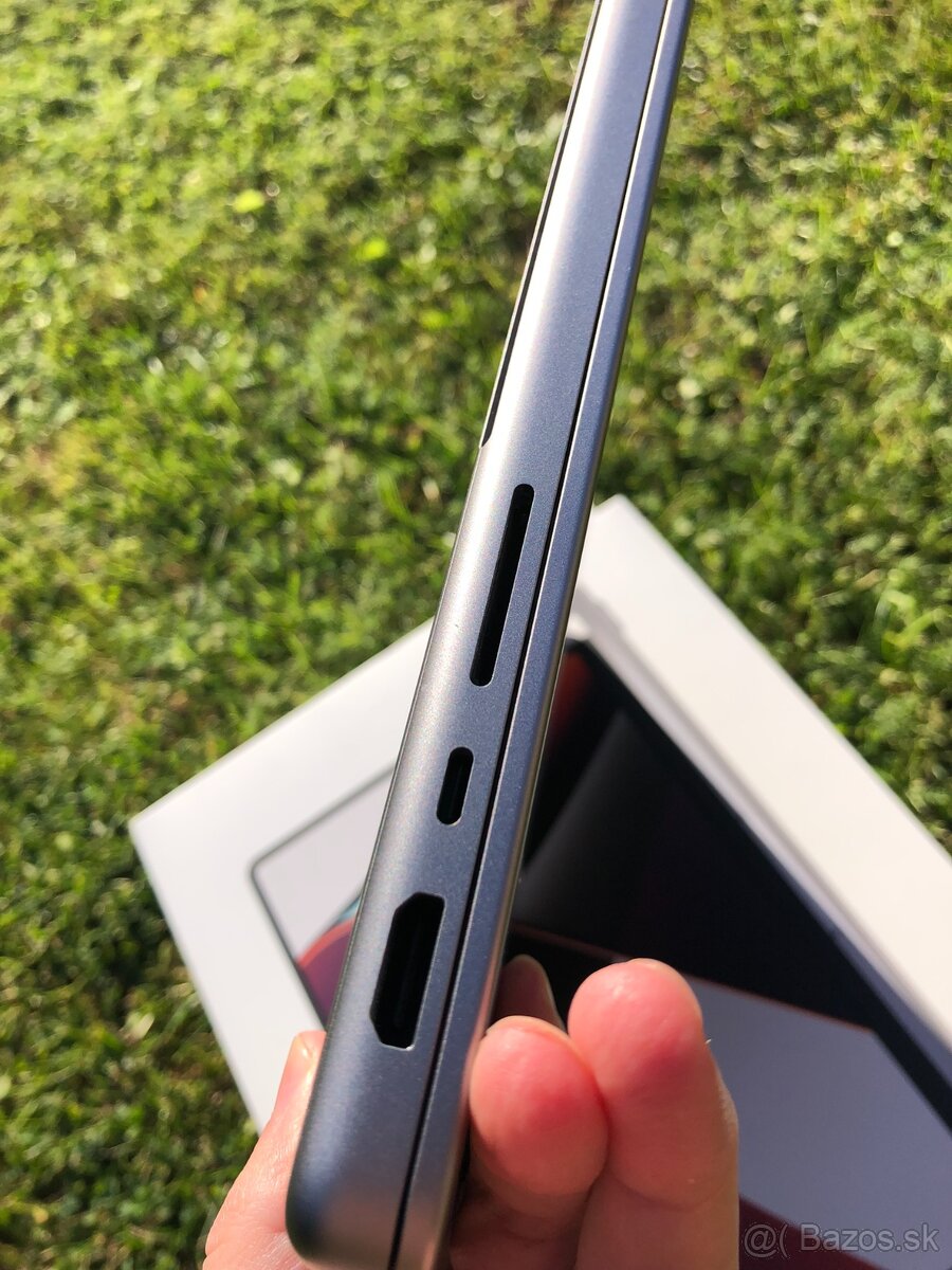 MacBook Pro 14" M1 MAX / 32GB RAM / 1TB - 6