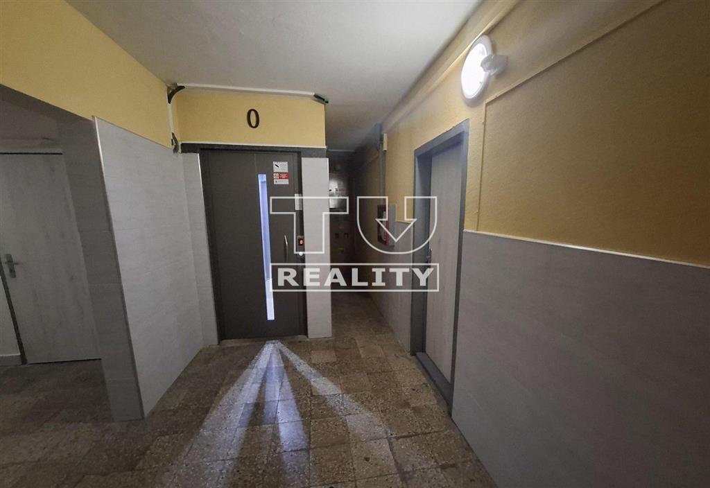 2-IZBOVÝ BYT S BALKÓNOM 45M2, TRENČÍN - 6