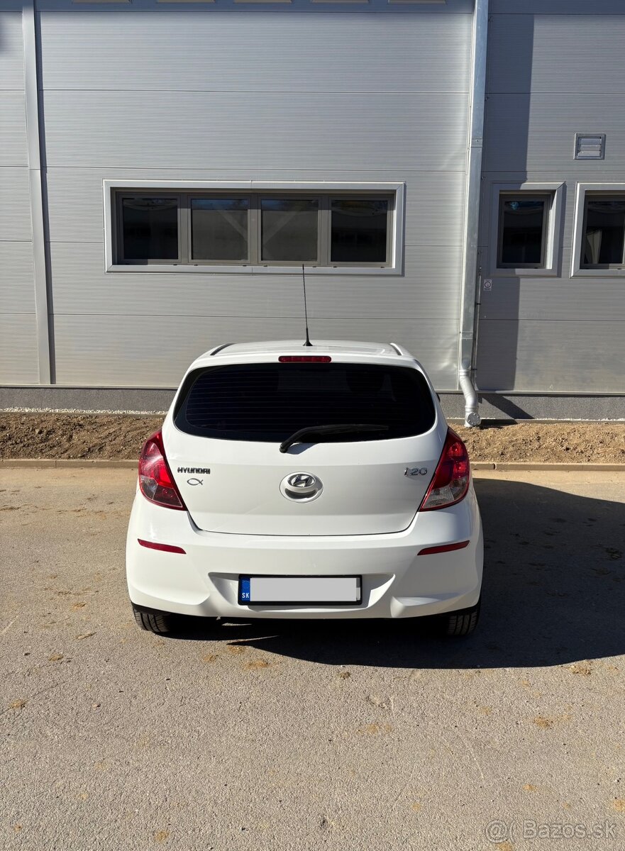 Hyundai i20 1.2 benzín (2013)- len 87000km, nová STK - 6