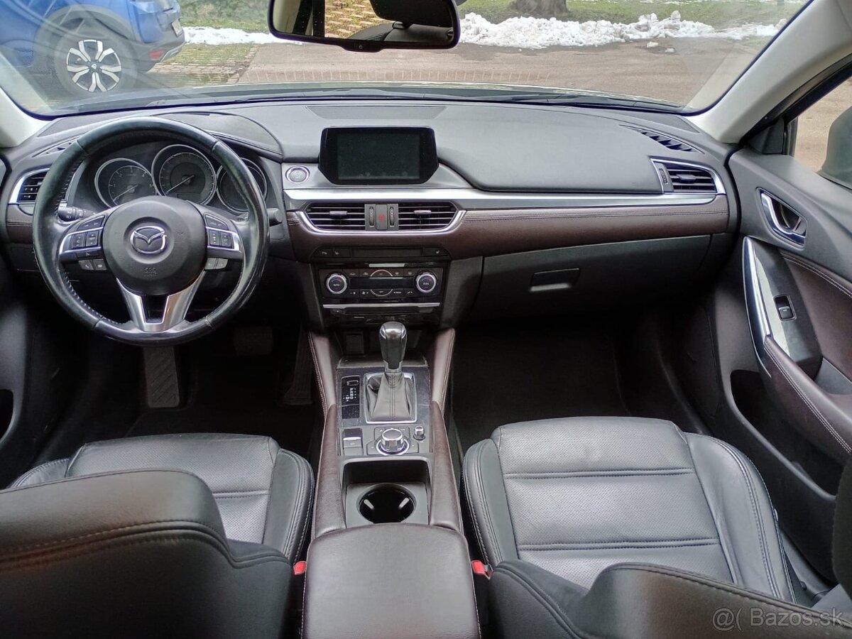 Mazda 6 - 6