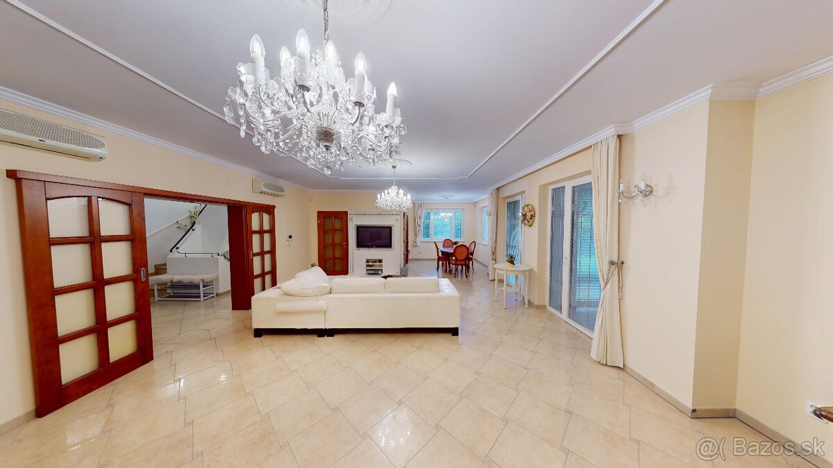 Nadštandardný rodinný dom s wellnesom - 6