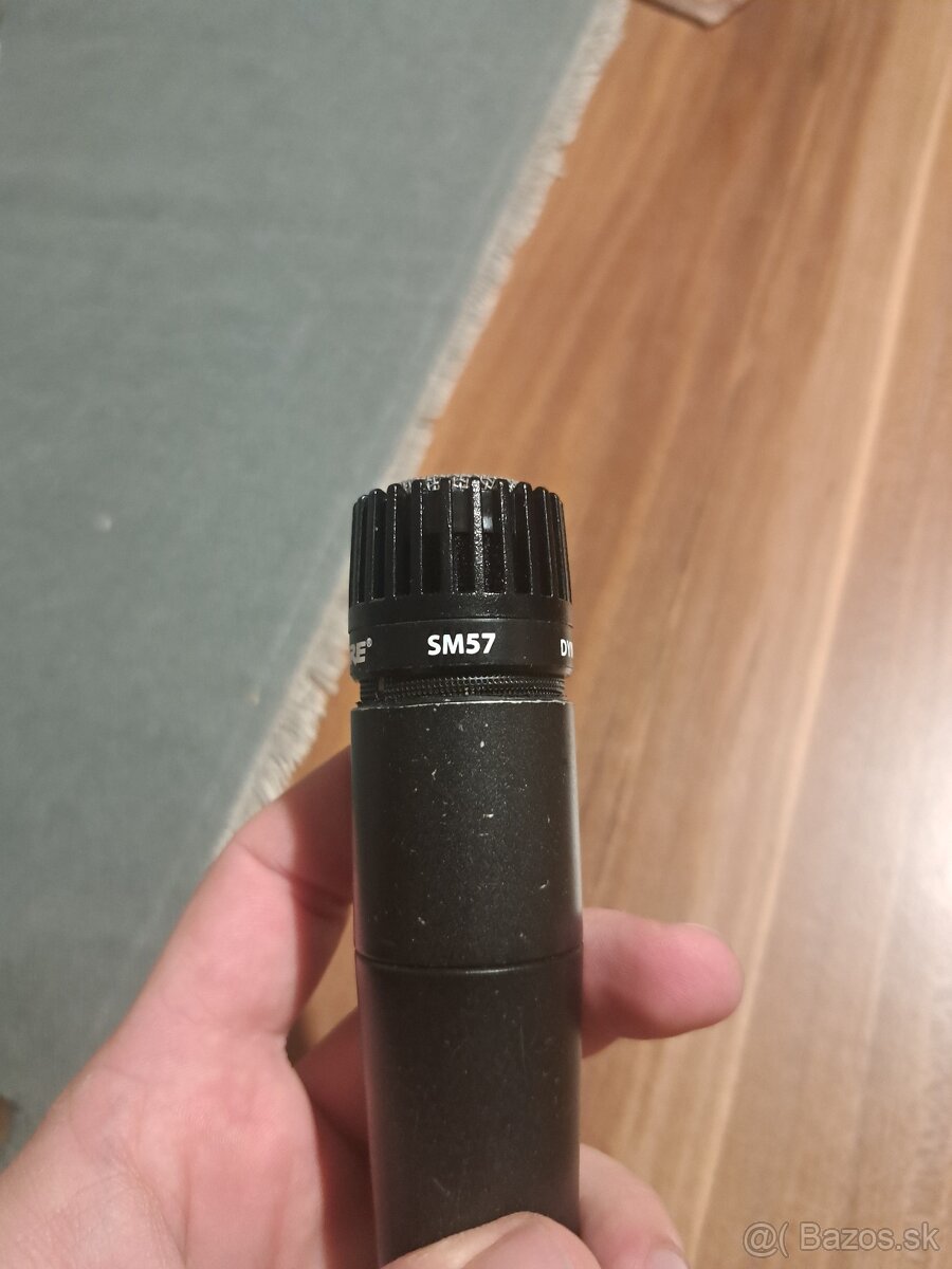 Shure SM57 - 6