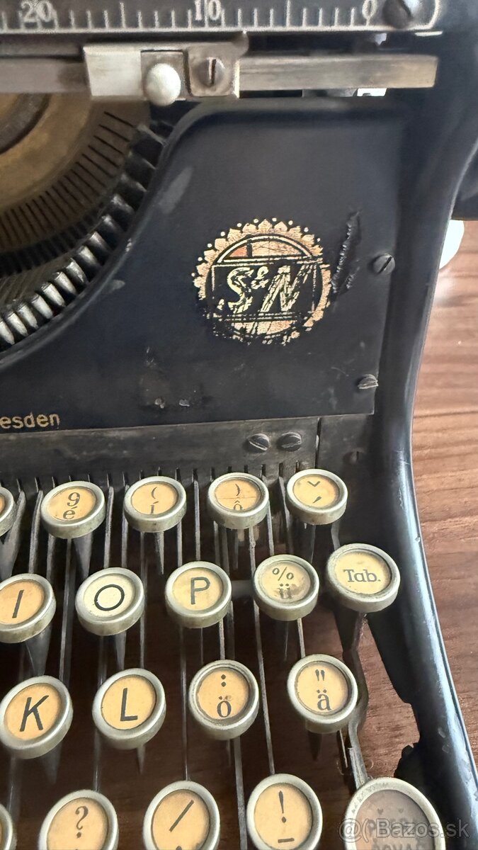 Starozitny pisaci stroj - 6