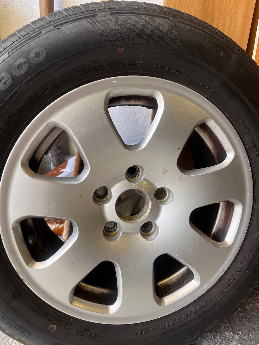 Letné pneu 205/65 R15 na diskoch - 6