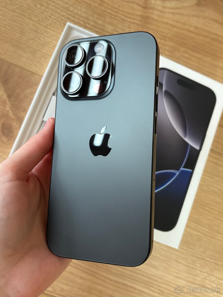 iPhone 16 Pro 256GB Black Titanium - 6