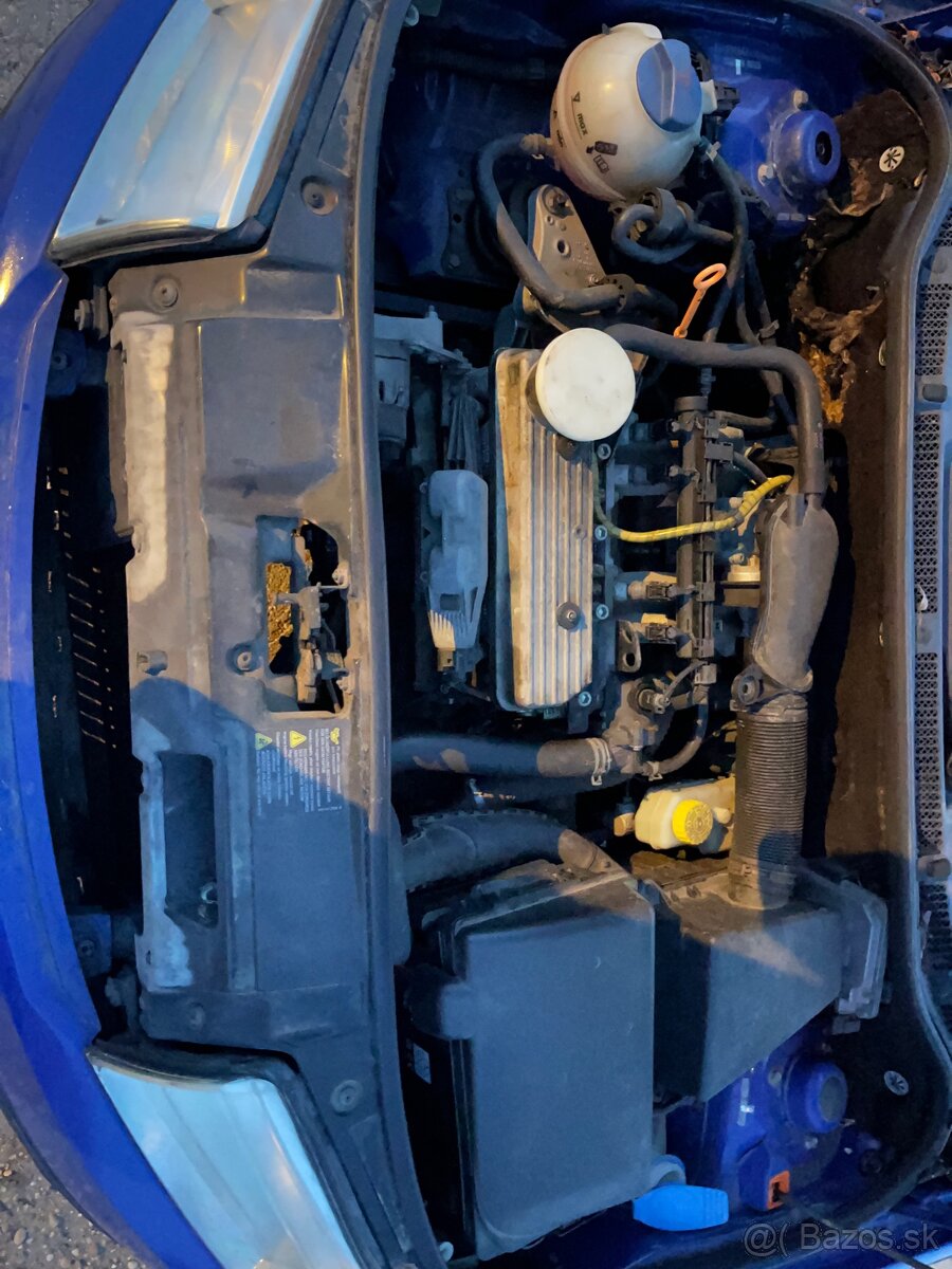 Škoda fabia 1.4 MPI - 6