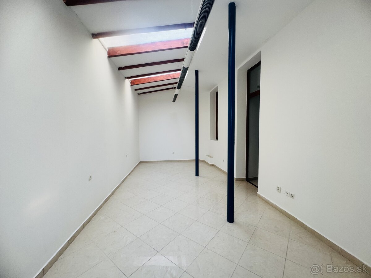 Prenájom reprezentatívnych kancelárií 80 m² v srdci Ži - 6