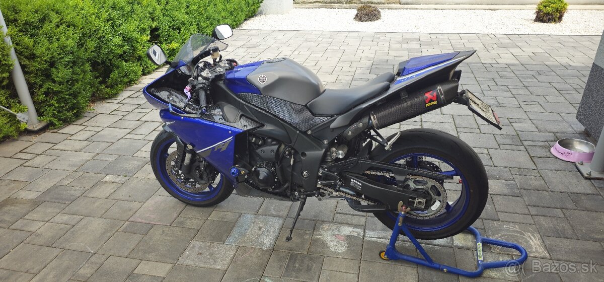 Yamaha R1 2013 Big Bang - 6