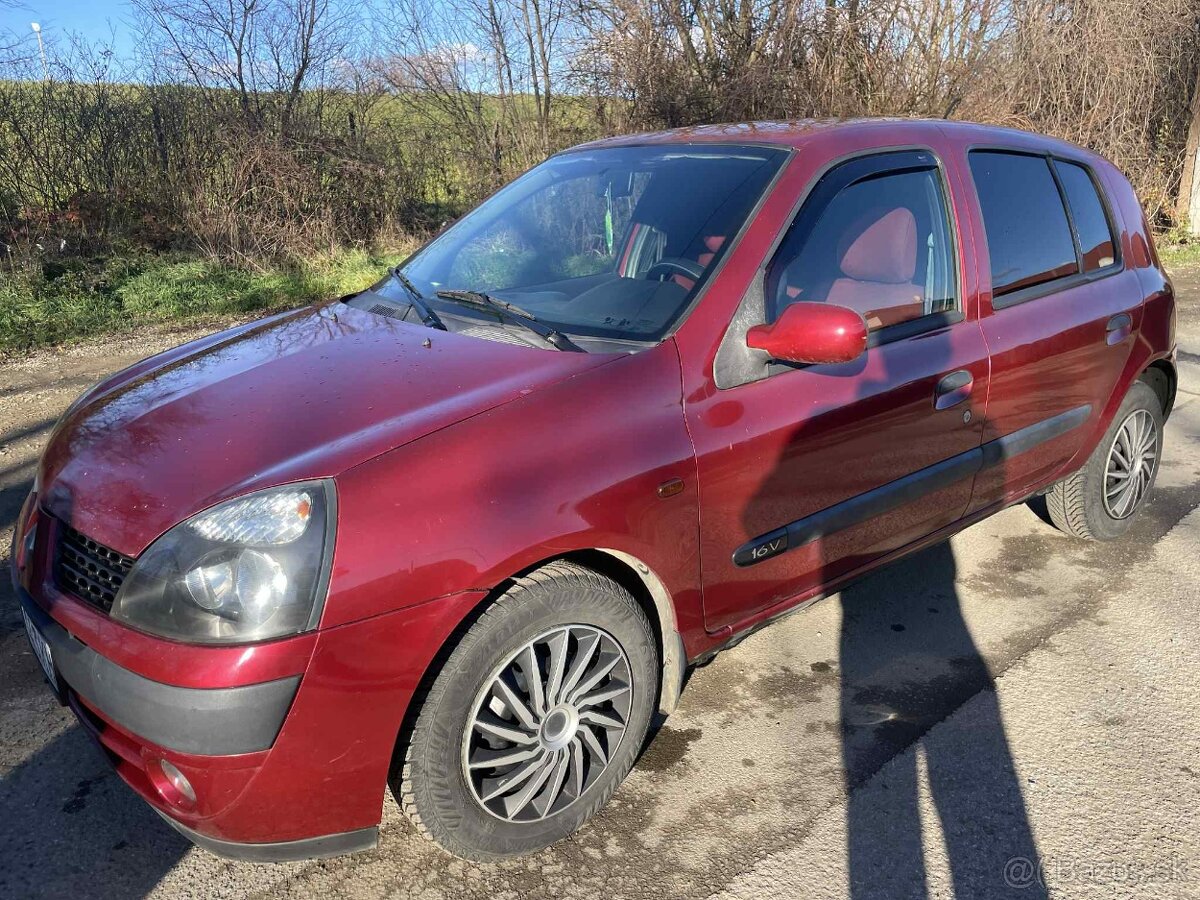 Renault clio 1.2 16V - 6