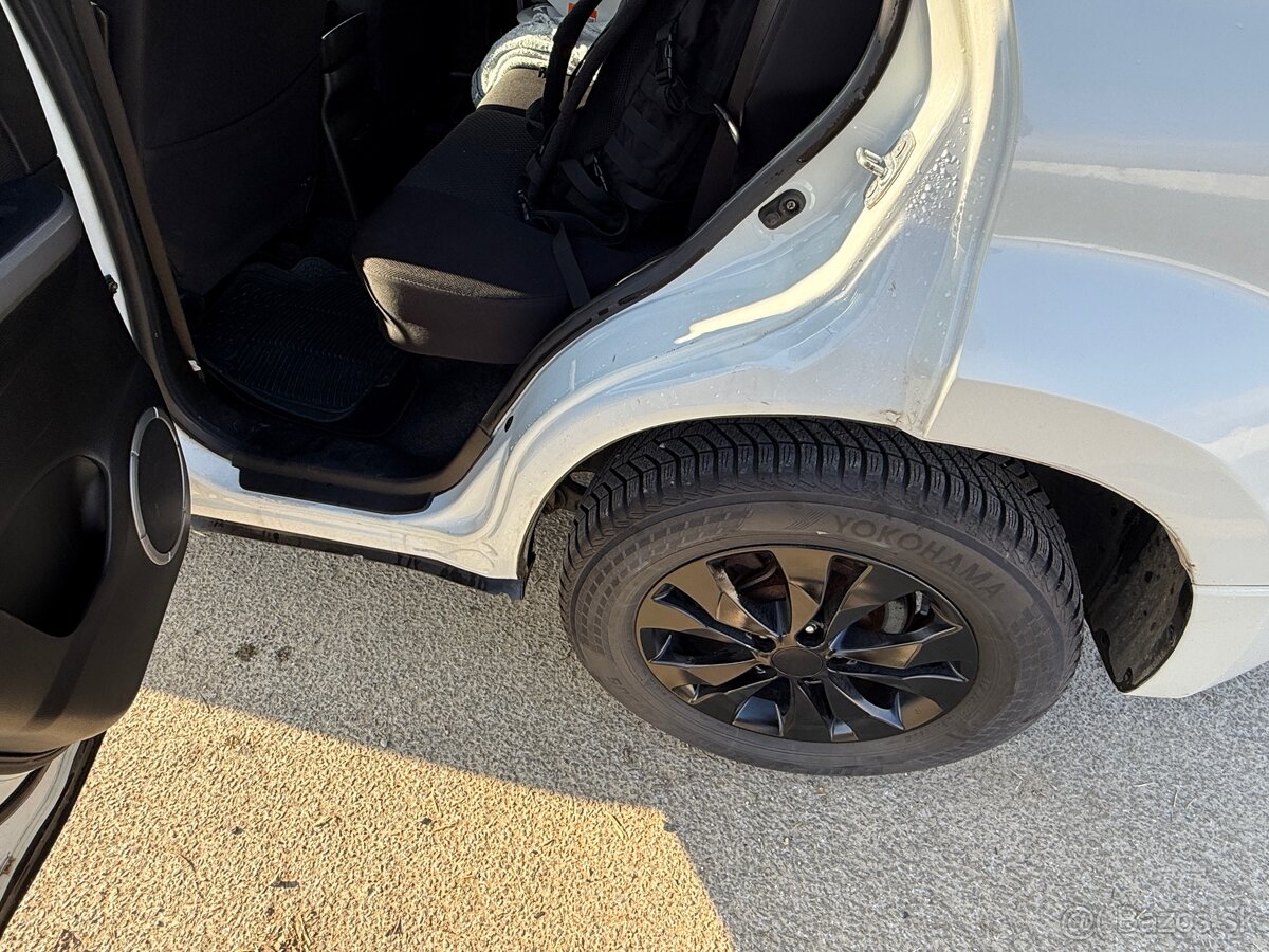 Predam Vymenim Suzuki Grand Vitara 2.4 4x4 - 6