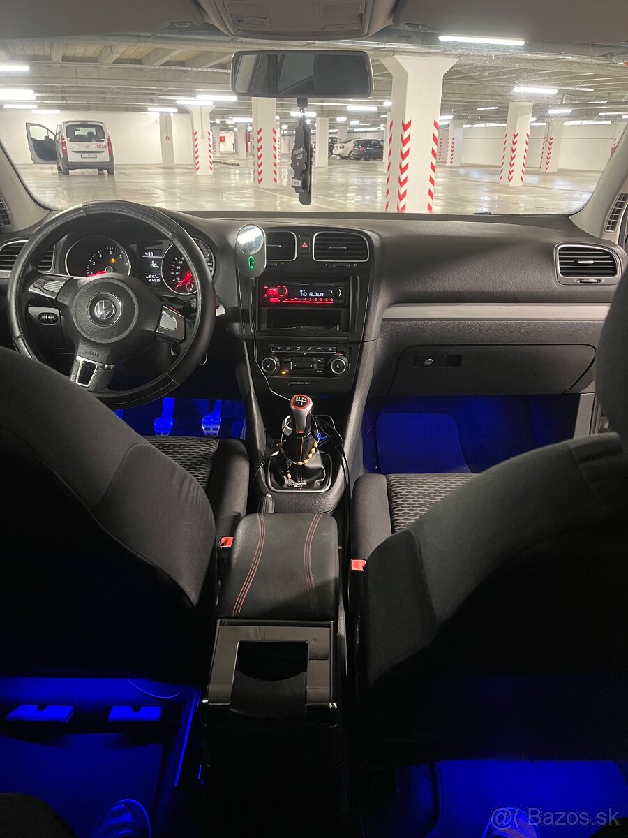 Volkswagen Golf 6 1.4 benzín - 6