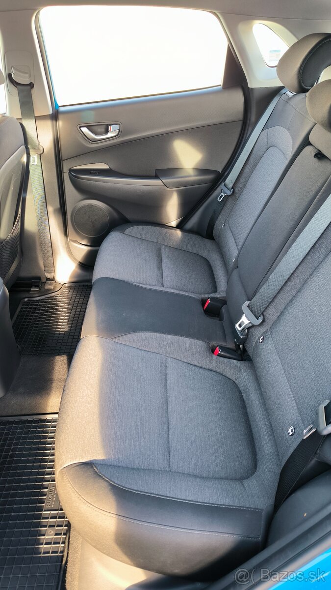 Hyundai Kona Electric 100 kW, 136 koni, 23 439 km, Top stav - 6