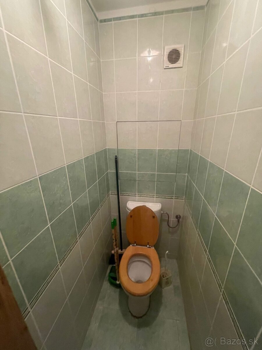 Nepriechodná izba v Ružinove - 6