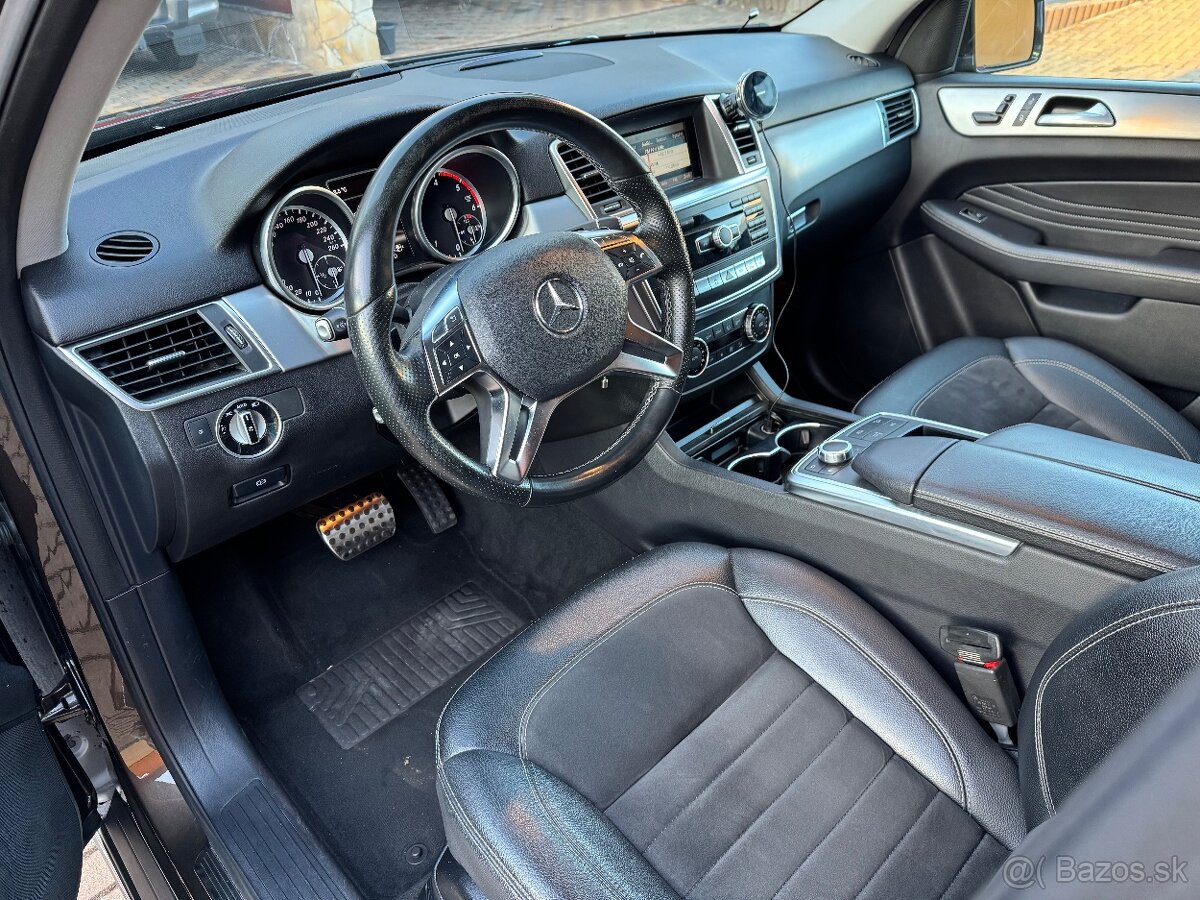 Mercedes-Benz ML350 - 6