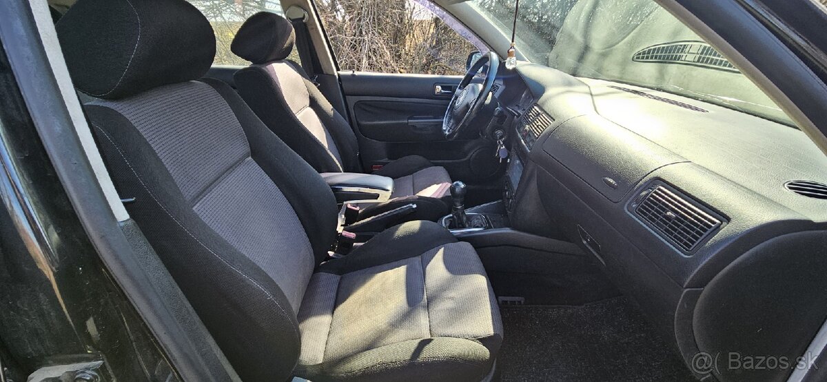 VW Golf 4 1.9 TDi - 6