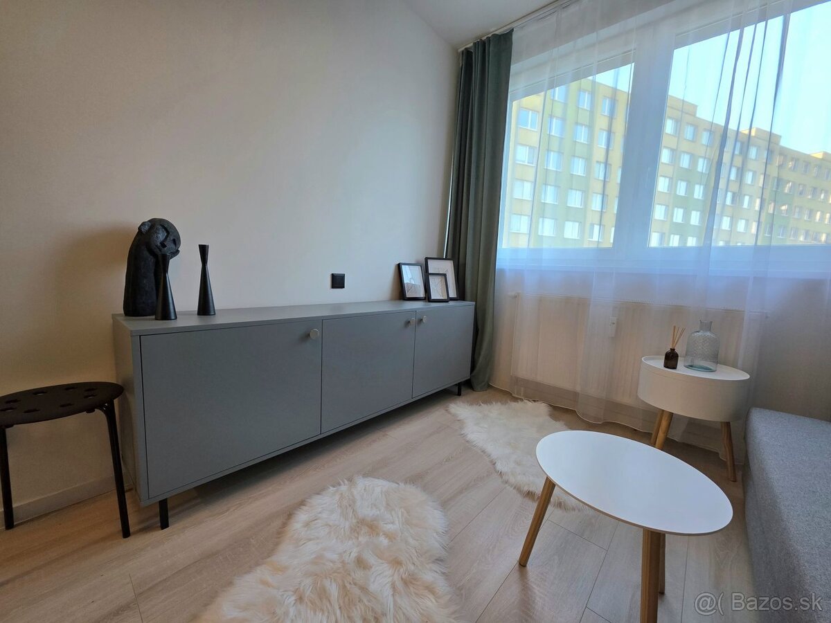 Na predaj pekný, menší 1 izbový byt na ulici Krivá, Košice - - 6