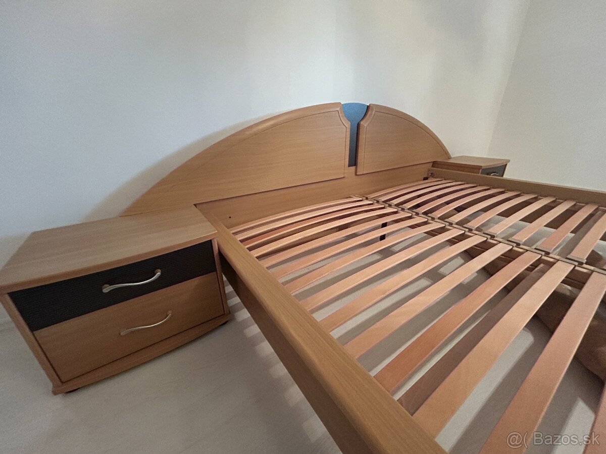 Manželská posteľ 180 x 200 + nočné stolíky - 6