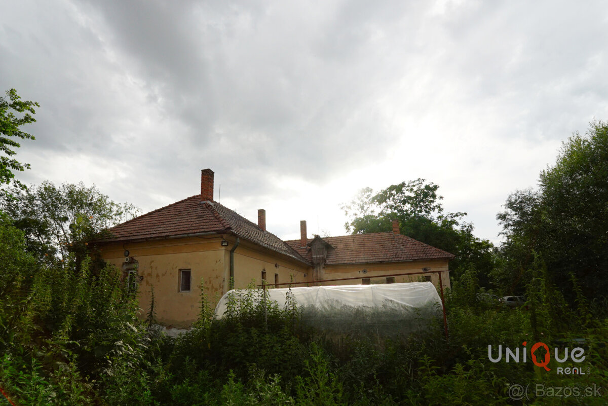 Na predaj: Vidiecka usadlosť pri Veľkom Mederi – 1ha, dom - 6