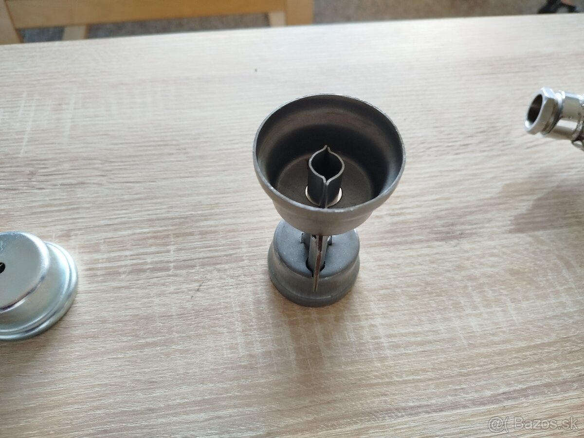 Vyfuk, tlmic, koncovka - 6