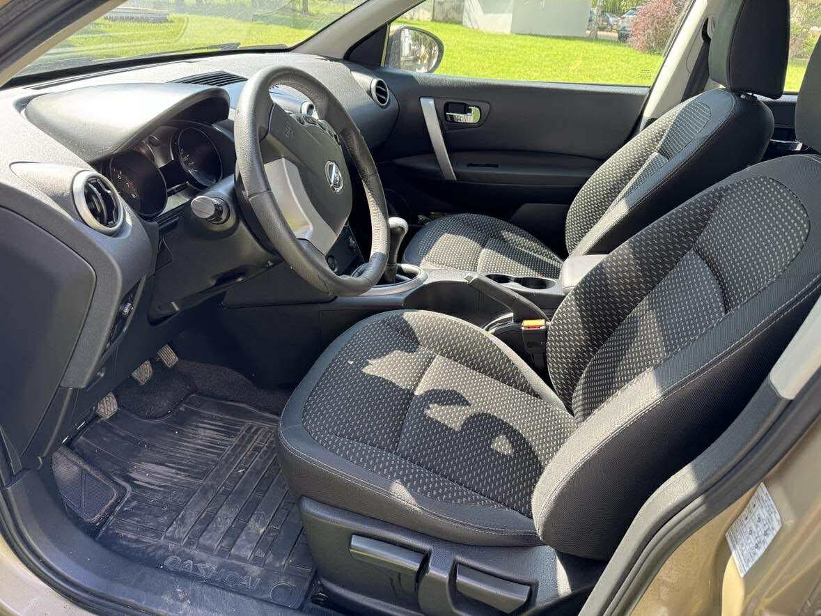 Nissan Qashqai 1,5 benzín - 6