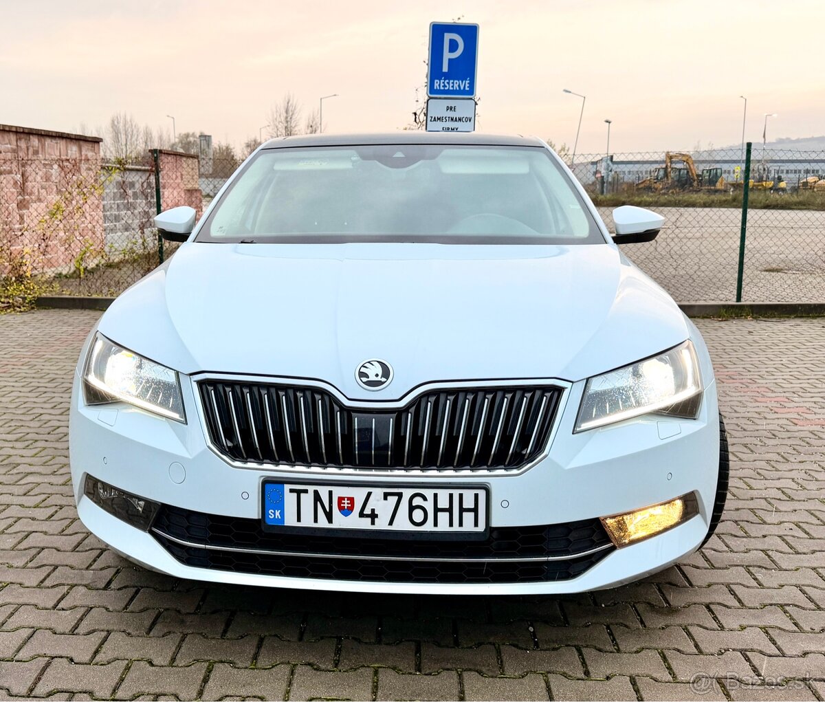 Škoda Superb 2.0TDI DSG 2015 Laurin & Klement - 6