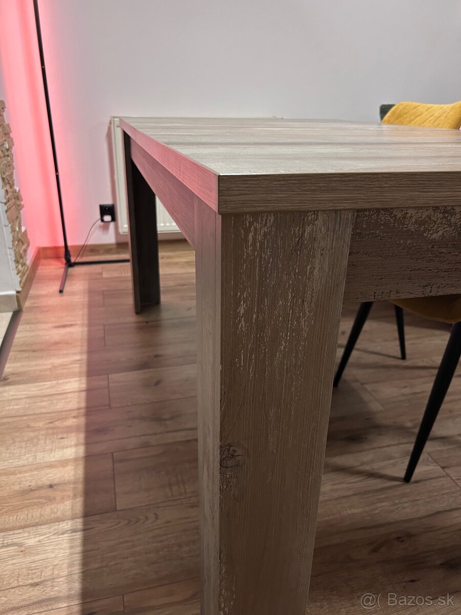 Rozkladací jedálenský stôl - 6