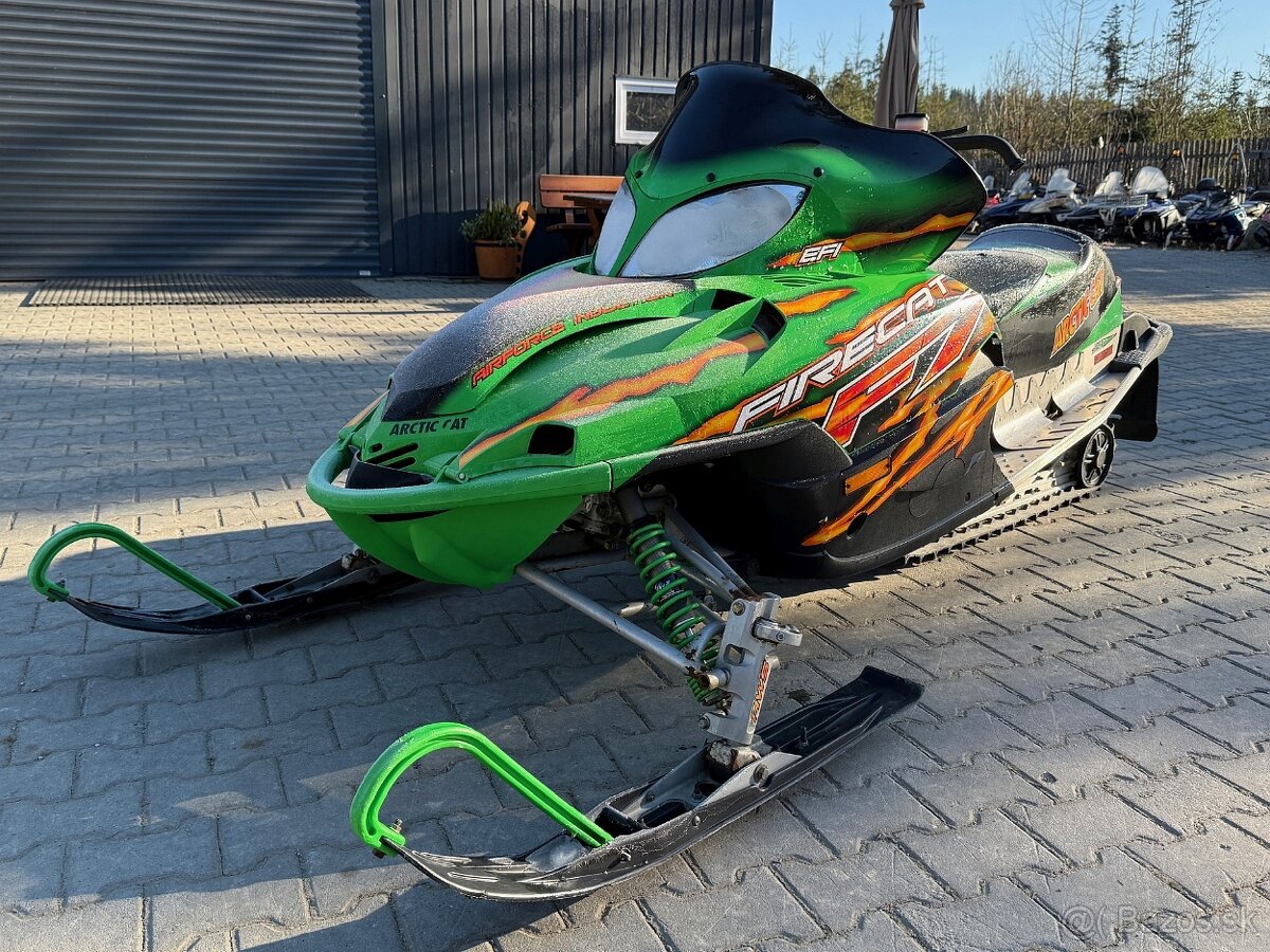Snežný skúter Arctic Cat FIRECAT F7 EFI - 6