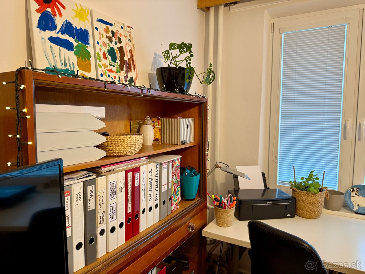 Prenájom 3 a pôl izbový byt Čínsky Múr Prievidza - 6