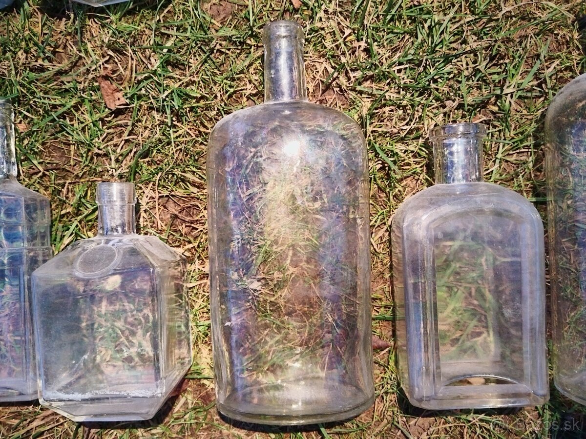 staré fľaše a poháre - 6