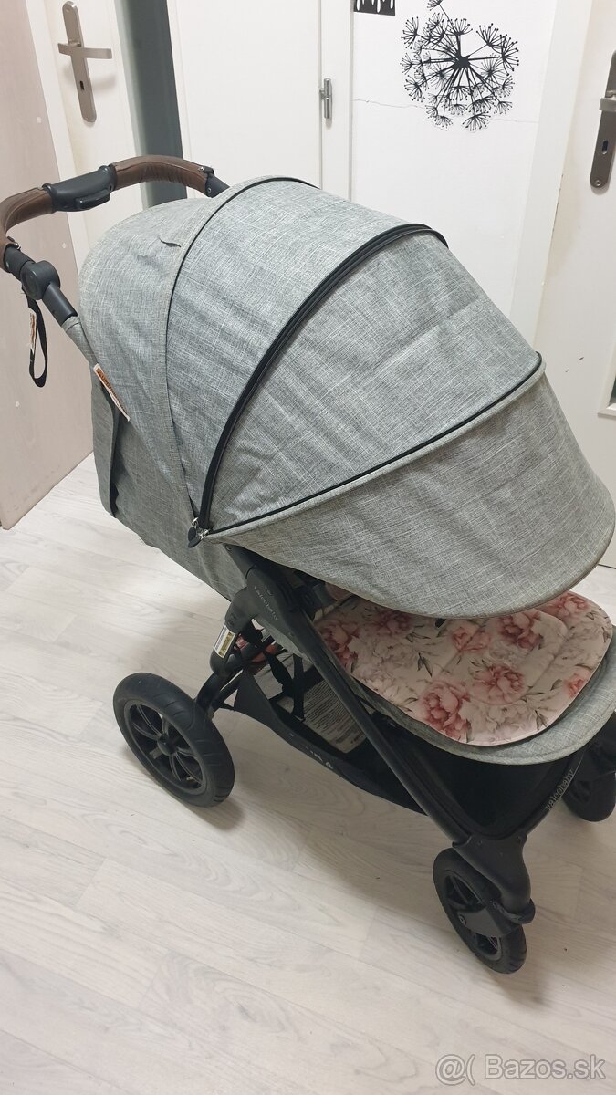 VALCO BABY Kočík športový Sport Trend 4 Black Grey marle - 6