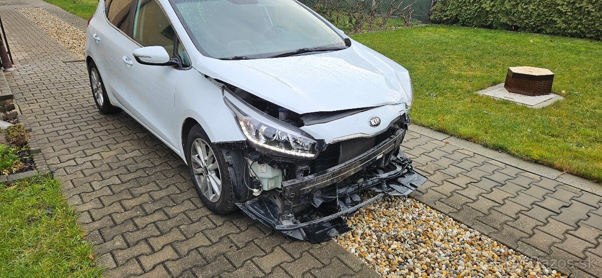 Kia Ceed 1,4 benzín, Gold 2018 - 6