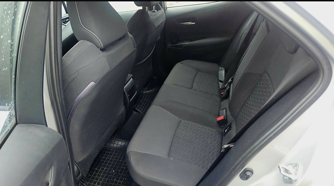 TOYOTA COROLLA - PREDAJ AJ NA SPLÁTKY - 6