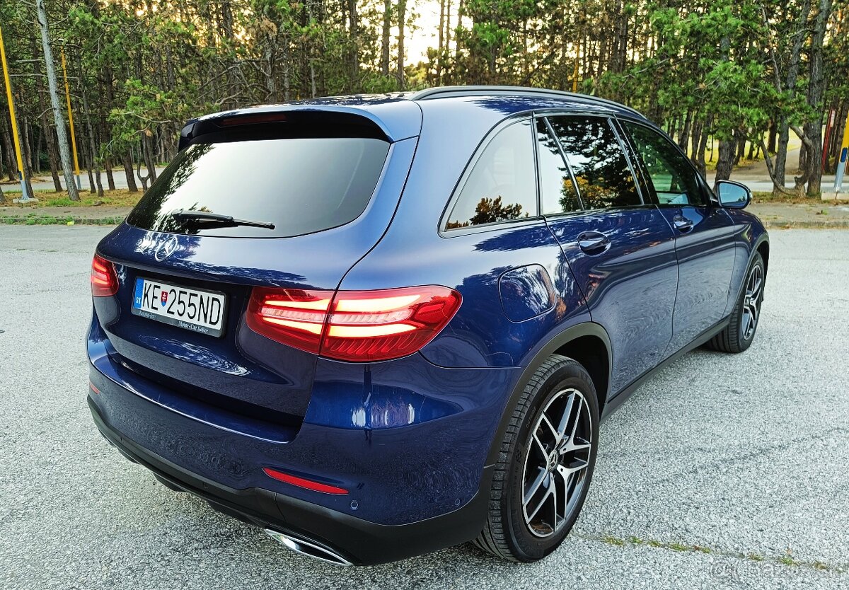 Mercedes GLC 250d 4MATIC A/T - AMG LINE - 6